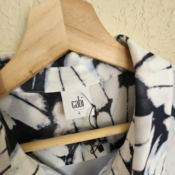 SOLD 💯🎉 - Picture 6 of 9